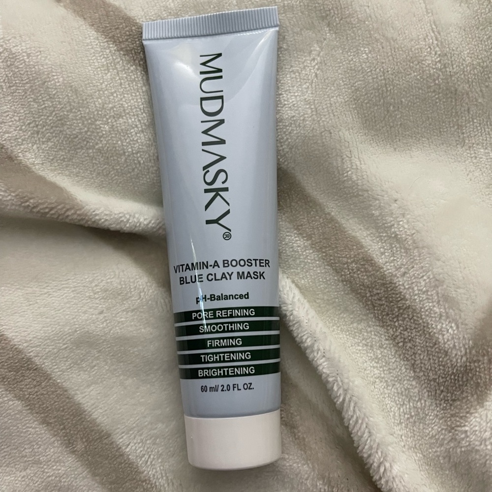 Mudmasky vitamin a Booster blue clay mask